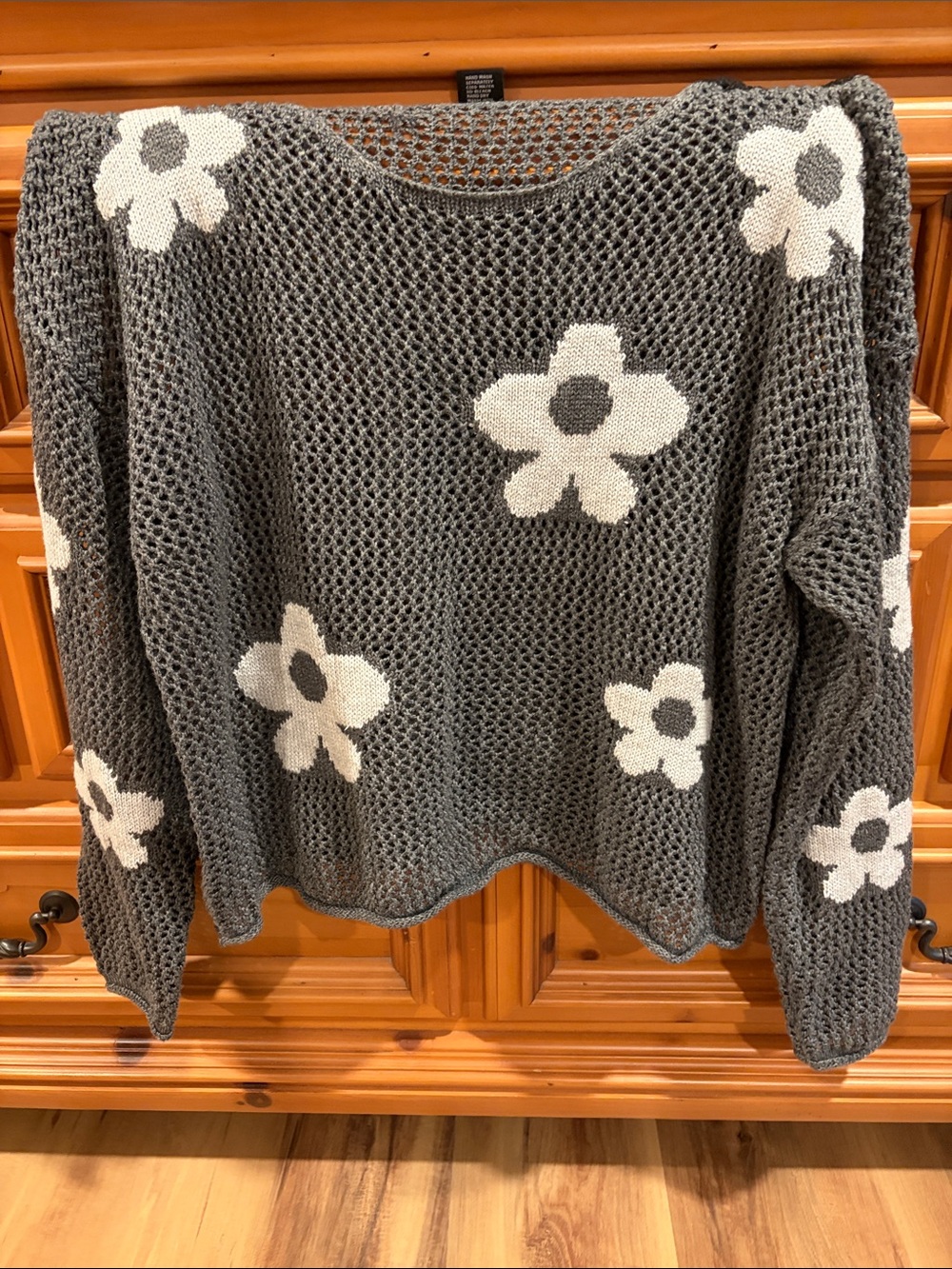 Open-Knit Floral Crewneck Sweater in Gray and White